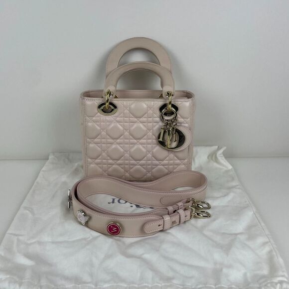 Dior Women Pre-Loved Bag Very Good Condition - Picture 1 of 9